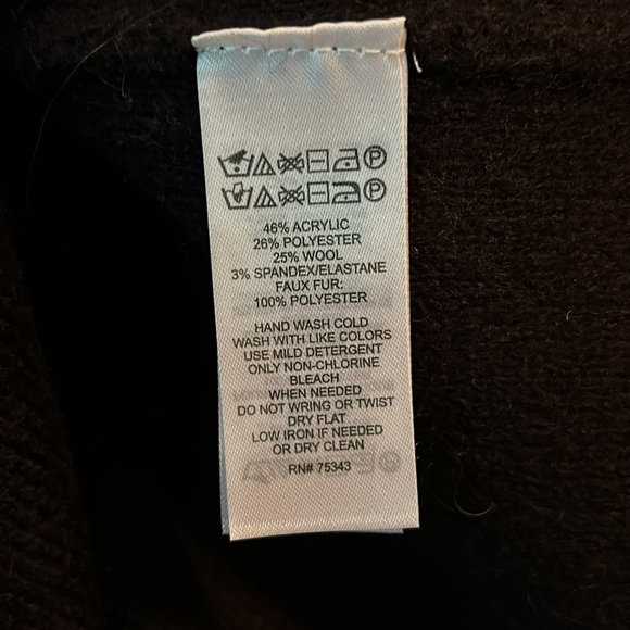 Cynthia Rowley Blackwood and acrylic blend sweater with faux fur collar - Picture 13 of 13